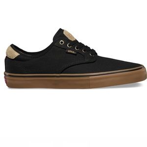 NWOT Vans, Black/Tan Chima Ferguson Pros
